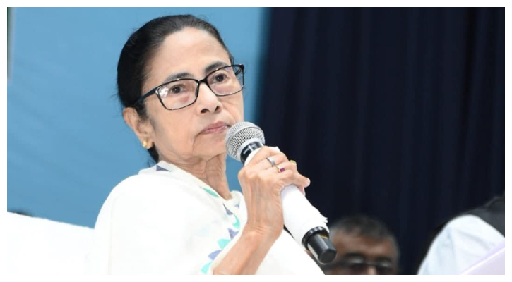 পুলিশ প্রশাসনকে সতর্ক থাকার নির্দেশ মমতার