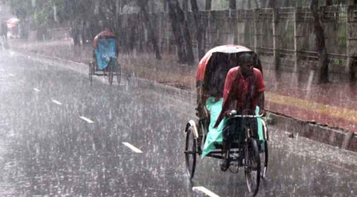 নিম্নচাপ মেঘালয়ে, অতিভারী বৃষ্টি আরও একদিন