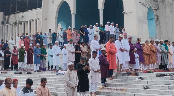 বায়তুল মোকাররমে ঈদুল আজহার দ্বিতীয় জামাত অনুষ্ঠিত