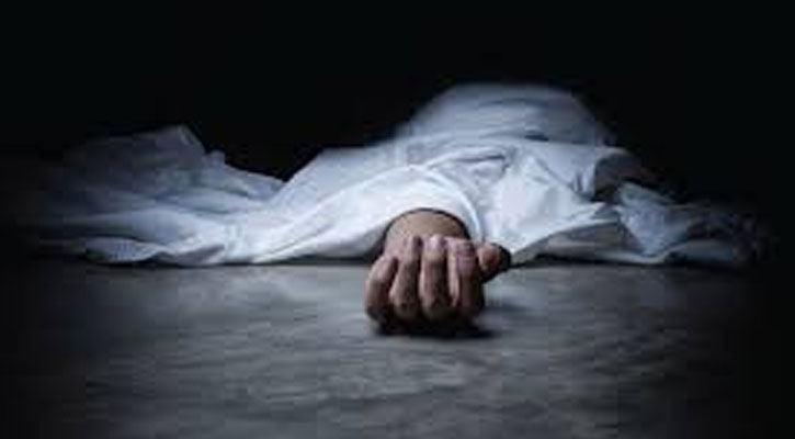 সবুজবাগে মাটি খুঁড়ে খণ্ডিত লাশ উদ্ধার, আটক ৪