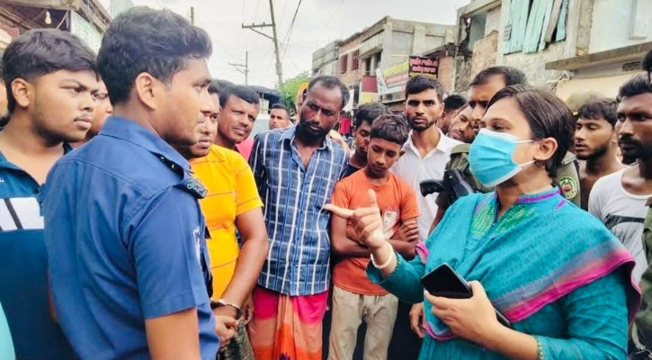কয়রায় পচা মাংস বিক্রির অভিযোগে ব্যবসায়ীকে জেল-জরিমানা