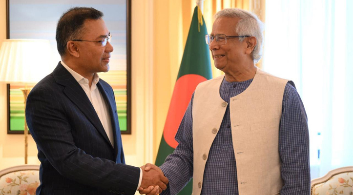 বৈঠকের শুরুতে ড. ইউনূস ও তারেক রহমানের যে কথা হলো
