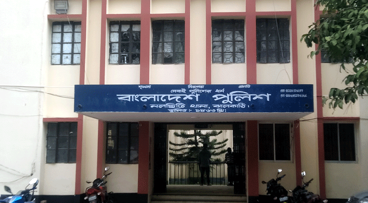 কলেজছাত্রীসহ একই পরিবারের ৬ জনকে পিটিয়ে আহত 