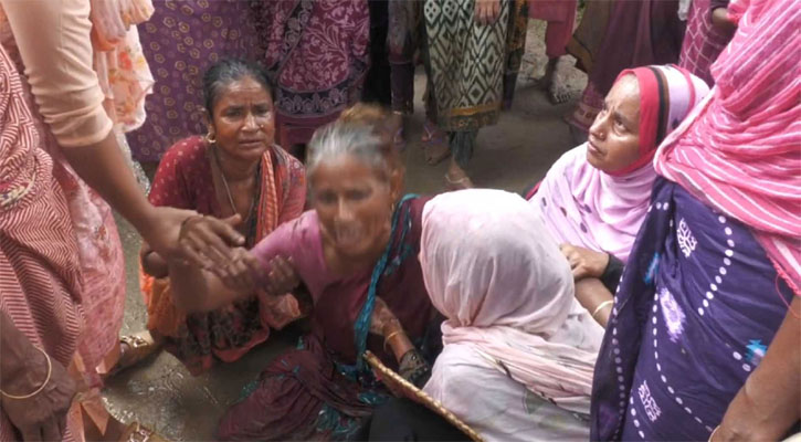 কাঁঠাল নিয়ে দ্বন্দ্বে দেবরের ছুরিকাঘাতে ভাবি নিহত
