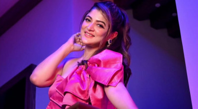 নতুন পরিচয়ে শ্রাবন্তী