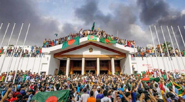রক্তে কাঁপলো দুর্গ: জুলাই বর্বরতা বনাম গণজাগরণ