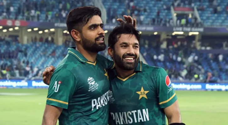 ‘আমার ১ শতাংশও ভূমিকা নেই’—বাবর ও রিজওয়ানের