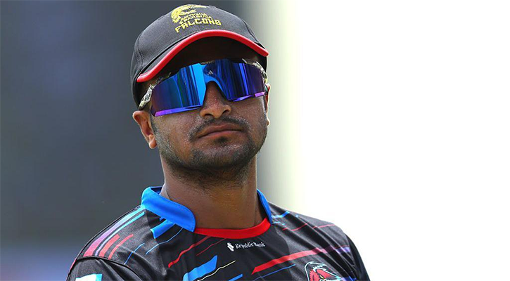 ৫০০ ছুঁয়ে টি-টোয়েন্টিতে সাকিবের অনন্য ইতিহাস