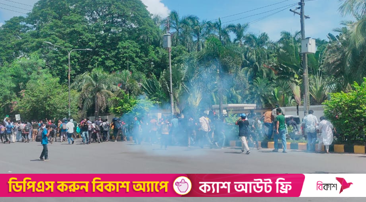 যে তিন দাবিতে প্রকৌশল শিক্ষার্থীদের আন্দোলন