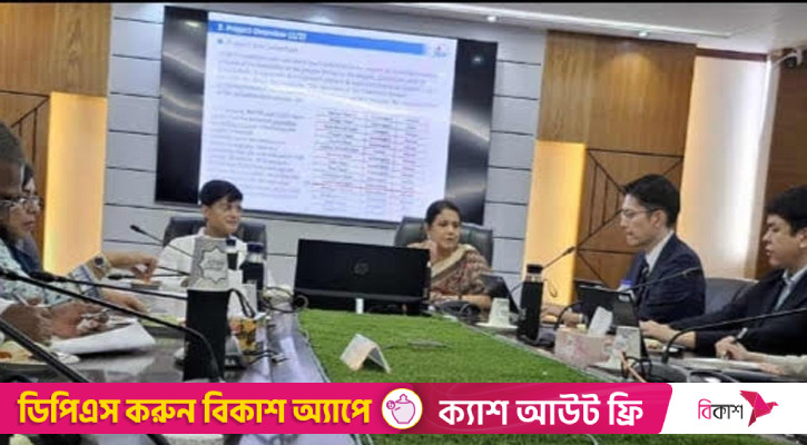 হাওরের বাঁধ সুরক্ষা জীবনমান উন্নয়নে ভূমিকা রাখবে: উপদেষ্টা