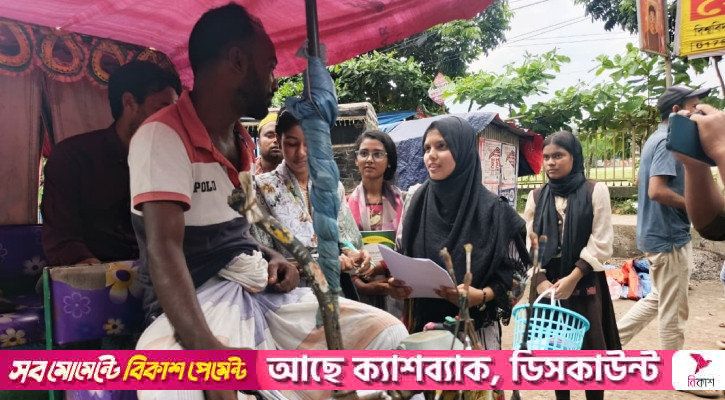 বসুন্ধরা শুভসংঘের আয়োজনে রিকশাচালকদের জন্য ট্রাফিক সিগন্যাল নিয়ে কুইজ