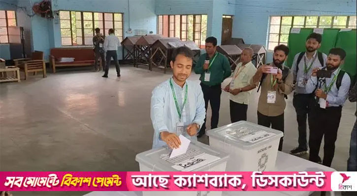 জামায়াতের কোম্পানির মেশিন বাদ, হাতে গোনা হবে জাকসুর ভোট