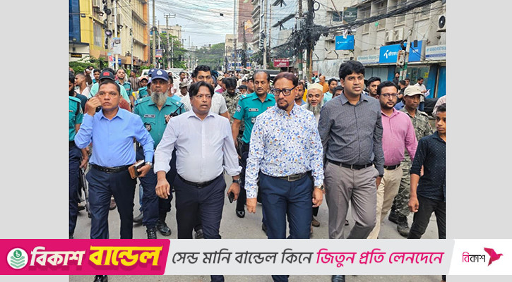 আগ্রাবাদে সন্ধ্যার আগে হকার বসতে পারবে না: চসিক মেয়র