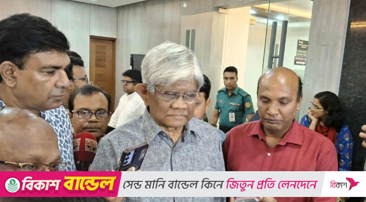 ব্যবসা-বাণিজ্যের মন্থর গতি নিয়ে সচেতন আছি: অর্থ উপদেষ্টা