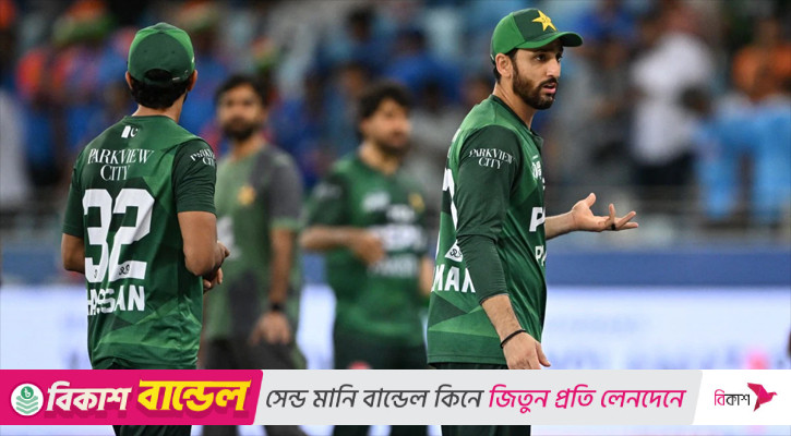 ‘নো হ্যান্ডশেক’ বিতর্কে হুমকির পরও এশিয়া কাপে থাকছে পাকিস্তান!