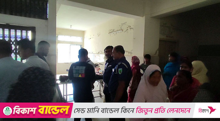 কাশিয়ানীতে বাসচাপায় ভ্যানচালক নিহত