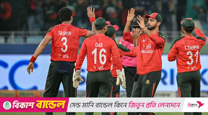 ‘ভারতের বিপক্ষে ভেঙে পড়বে না বাংলাদেশ’, বিশ্বাস রোহান গাভাস্কারের