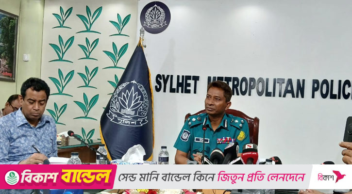 সড়কে শৃঙ্খলা ফেরাতে জরিমানার বদলে হেলমেট কেনাবে পুলিশ