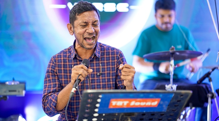 ‘সত্তা’ নিয়ে আসছে ব্যান্ড আভাস
