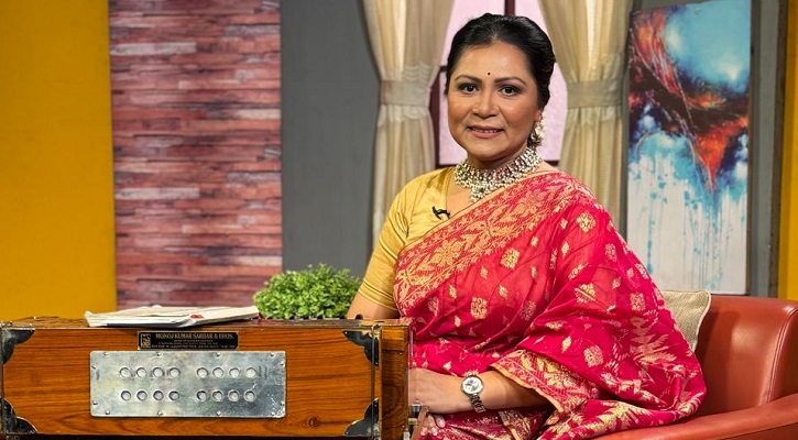 ডি এল রায়ের গানে কণ্ঠ দিলেন সঞ্চিতা রাখি, প্রকাশ জি সিরিজে
