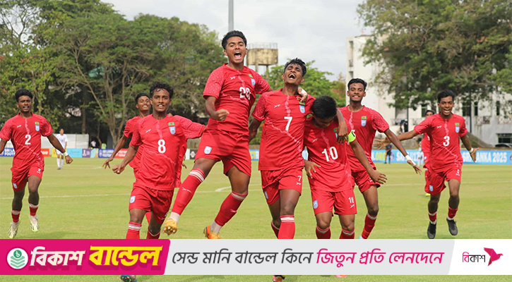 ক্রিকেট মাঠে নামার আগে ফুটবলে পাকিস্তানকে হারিয়ে ফাইনালে বাংলাদেশ