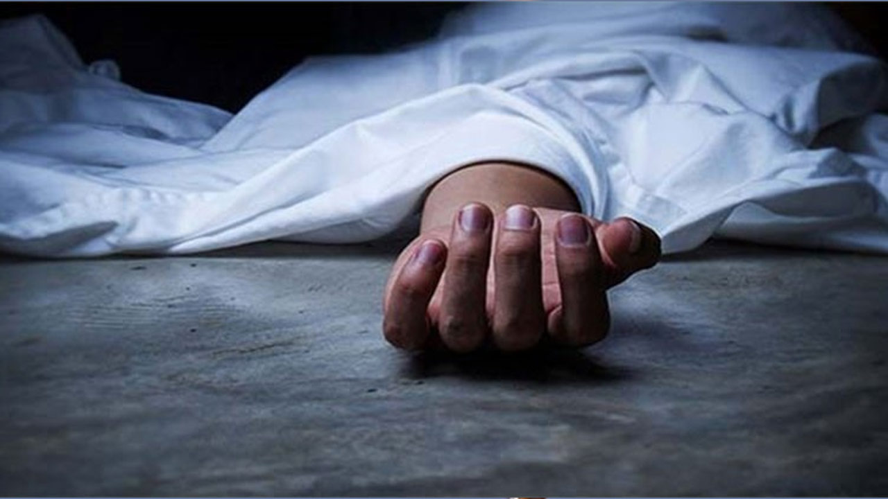 আড়াইহাজারে বৃদ্ধাকে গলা কেটে হত্যা