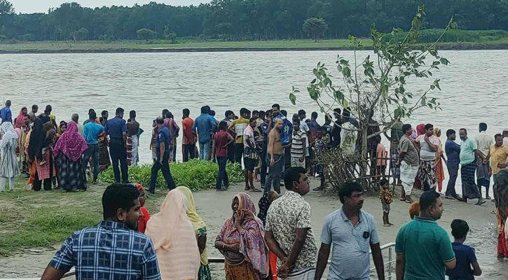 গোদাগাড়ীতে নৌকাডুবিতে একজনের মৃত্যু, দুজন নিখোঁজ