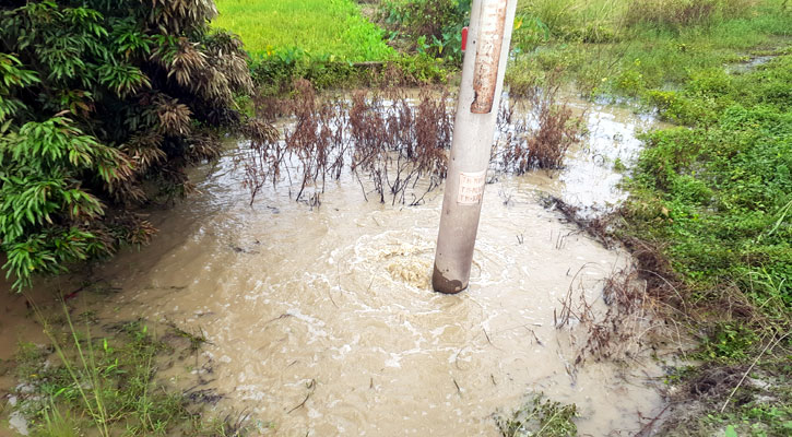টাঙ্গাইলে পাইপ ফেটে গ্যাস সরবরাহ বন্ধ, ভোগান্তিতে ১৪ হাজার গ্রাহক 
