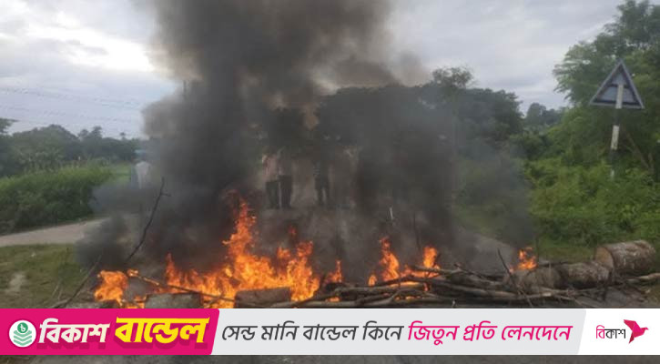 পাহাড়ে শান্তির জন্য চাই সাম্প্রদায়িক সম্প্রীতি