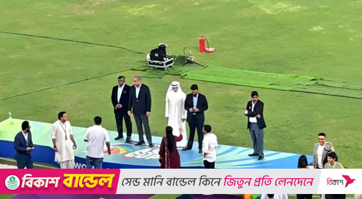 এশিয়া কাপের ফাইনালে নাটকীয়তা: নাকভির হাত থেকে ট্রফি নিল না ভারত