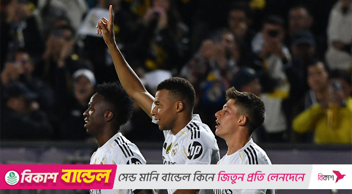 এমবাপ্পের হ্যাটট্রিকে রিয়ালের দাপুটে জয়
