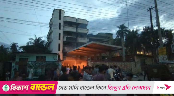 লক্ষ্মীপুরের সাবেক এমপি নয়নের বাড়িতে ফের আগুন