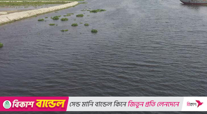 প্রতিমা বিসর্জনকালে নৌকা ডুবে নিখোঁজ শিশুর লাশ মিলল তুরাগ নদে