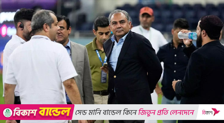 ভারতকে ট্রফি না দেওয়ায় স্বর্ণপদক পাচ্ছেন নকভি!