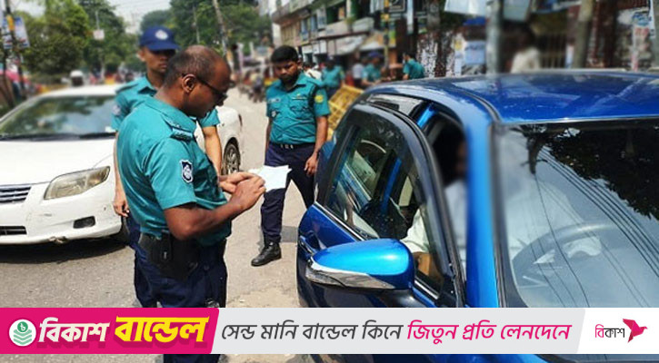 রাজধানীতে ট্রাফিক আইন লঙ্ঘনে ৫০৯৯ মামলা