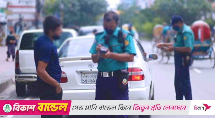 রাজধানীতে ট্রাফিক আইন লঙ্ঘনে ১৪৩৭ মামলা