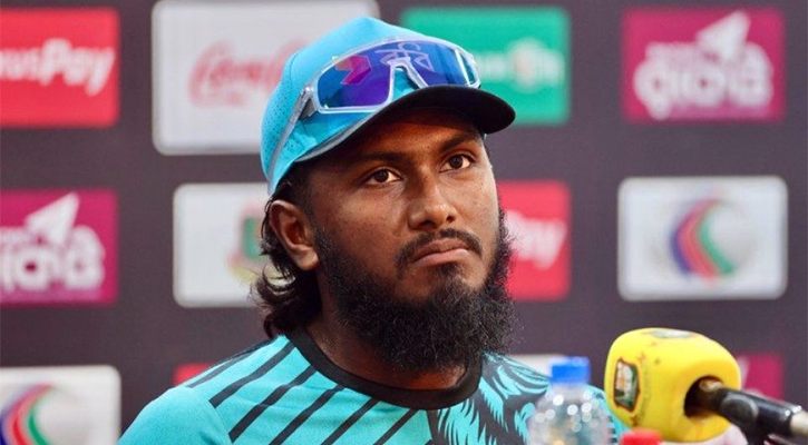 নিজের সমালোচনায় মুখ না খুলে দলকে কৃতিত্ব দিলেন জাকের 