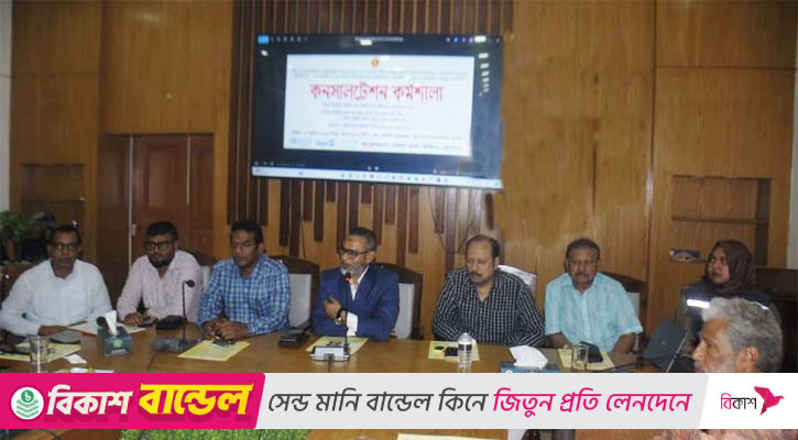 টাইফয়েড টিকা নিয়ে গুজব: ‘প্রতিহত করার সামর্থ্য সরকারের রয়েছে’