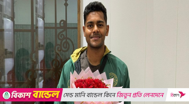 দলের সঙ্গে যোগ দিলেন সমিত সোম