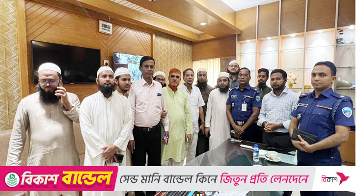 ক্ষতিপূরণের আশ্বাসে ৬ ঘণ্টা পর হেফাজতের অবরোধ প্রত্যাহার