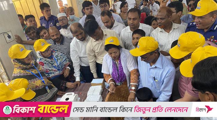 বৈষম্য-আগ্রাসন থেকে আমাদের ‘সেফ এক্সিট’ দরকার: মুক্তিযুদ্ধবিষয়ক উপদেষ্টা