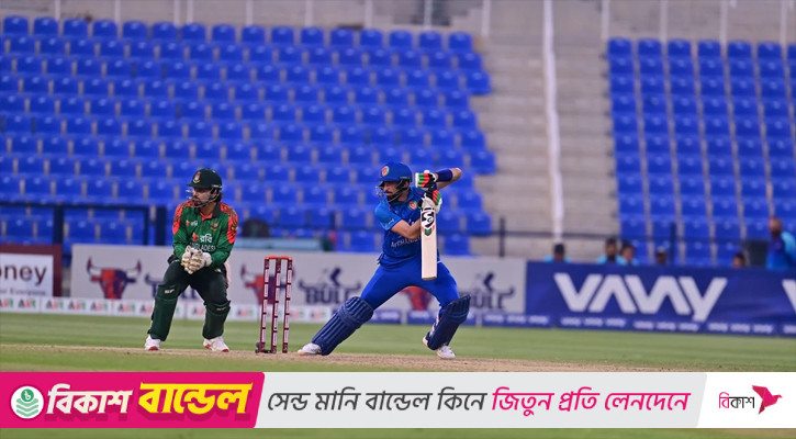 হোয়াইটওয়াশ এড়াতে ২৯৪ রানের লক্ষ্য পেল বাংলাদেশ