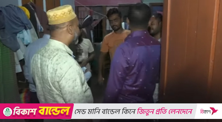 রাকসু: বহিরাগত শনাক্তে হলে হলে তল্লাশি