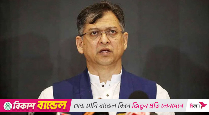 প্রধান উপদেষ্টাকে প্রতিরক্ষা বাহিনীর সঙ্গে সুসম্পর্ক বজায় রাখার পরামর্শ সালাহউদ্দিন আহমদের