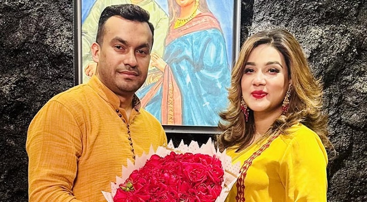 ‘রাগের মাথায় বিচ্ছেদের কথা বলেছি’ দেড় বছর পর বললেন মাহি