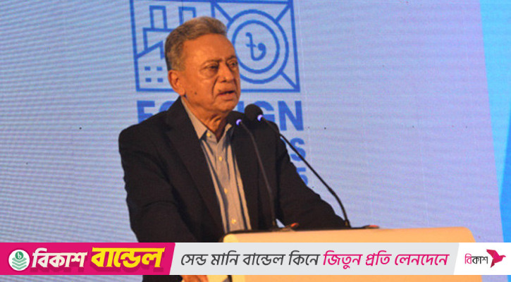 বাংলাদেশ ব্যাংকের স্বাধীনতা ছাড়া অর্থনৈতিক কাঠামো গড়ে উঠবে না: আমীর খসরু